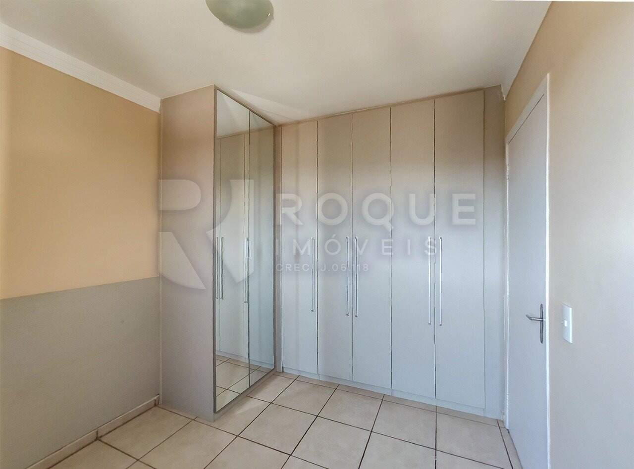 Apartamento para aluguel no bairro Chácaras Antonieta: Dormitório 1