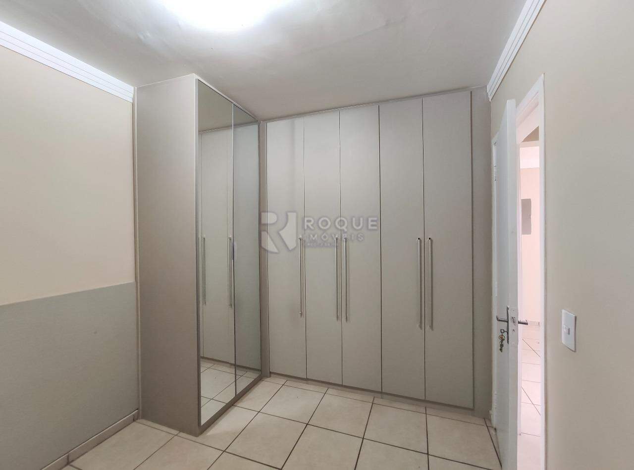 Apartamento para aluguel no bairro Chácaras Antonieta: Dormitório 1