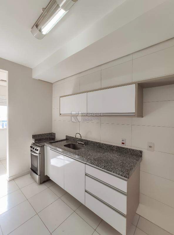 Apartamento para aluguel no bairro Desmembramento Oscar Antonio Breda: Cozinha