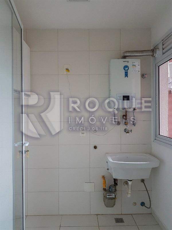 Apartamento para aluguel no bairro Jardim Aquárius: Área de Serviço