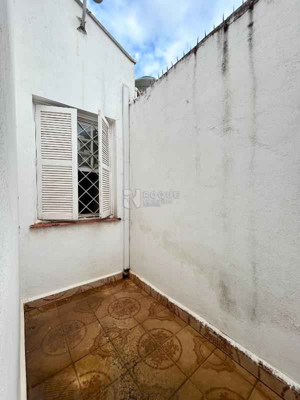 Casa Residencial para aluguel no bairro Centro: Jardim de inverno 