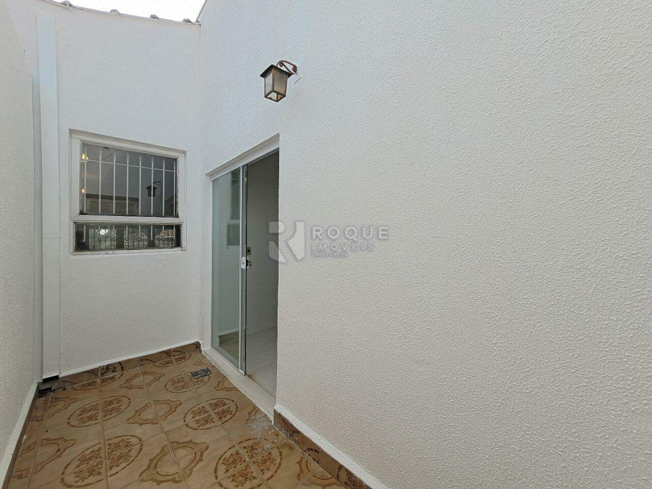 Casa Residencial para aluguel no bairro Centro: Jardim de inverno