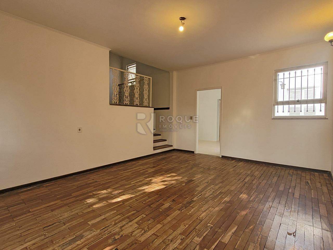Casa Residencial para aluguel no bairro Centro: Sala