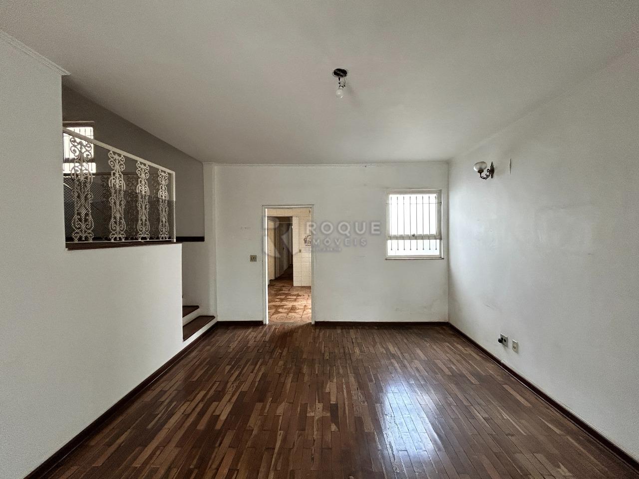 Casa Residencial para aluguel no bairro Centro: Sala 