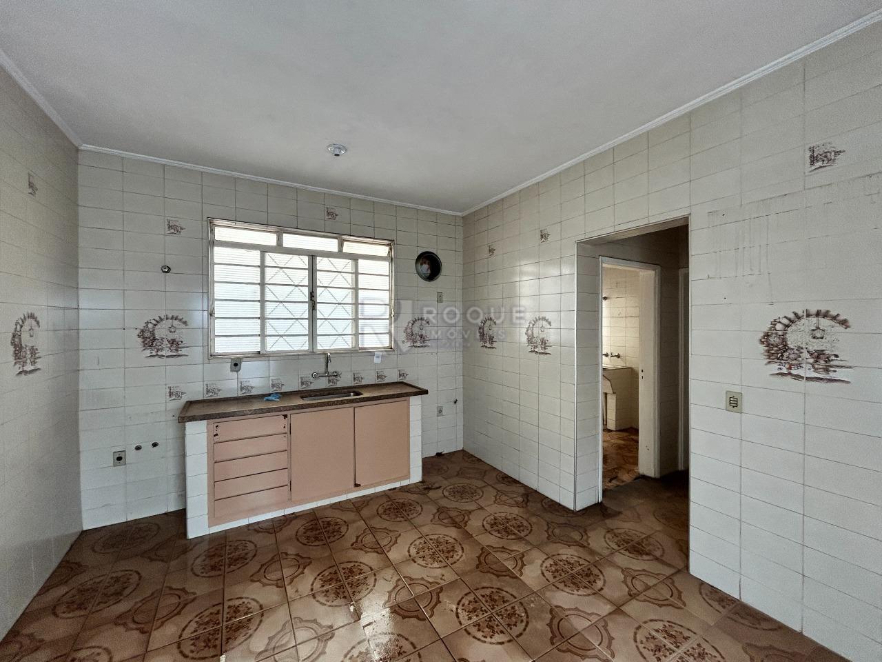 Casa Residencial para aluguel no bairro Centro: Cozinha 