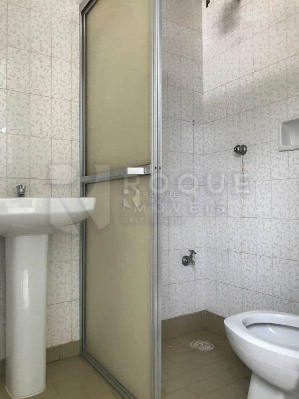 Casa Residencial para aluguel no bairro Jardim Piratininga: WC fundo