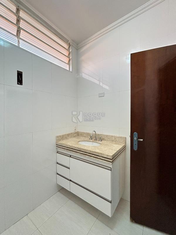 Casa Residencial para aluguel no bairro Jardim Piratininga: WC social