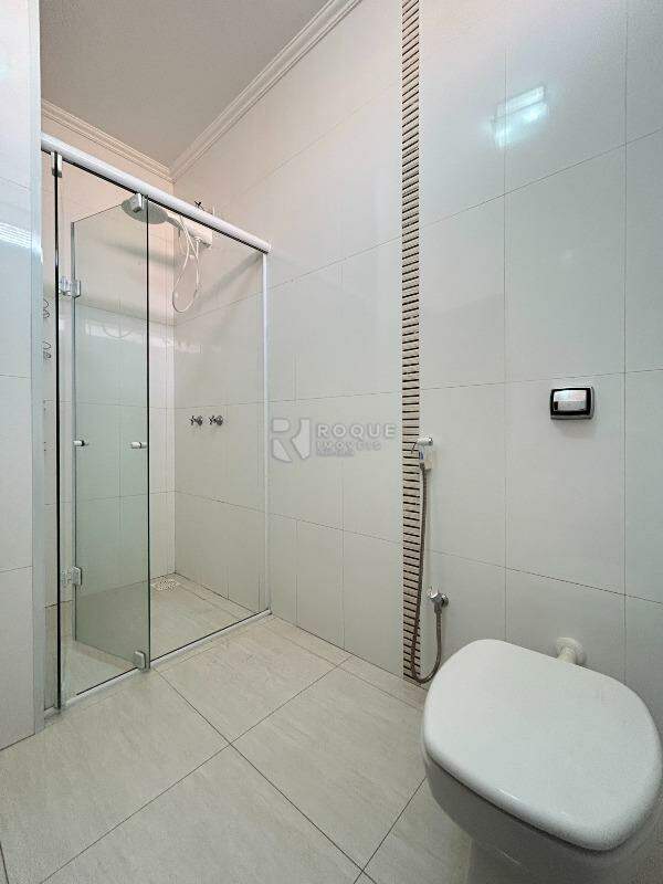 Casa Residencial para aluguel no bairro Jardim Piratininga: WC suíte 