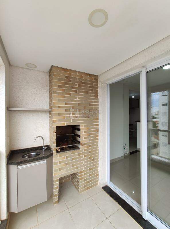 Apartamento para aluguel no bairro Jardim Santo André: Sacada