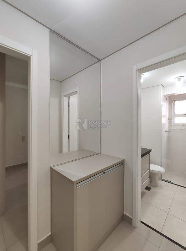 Apartamento para aluguel no bairro Jardim Santo André: Hall