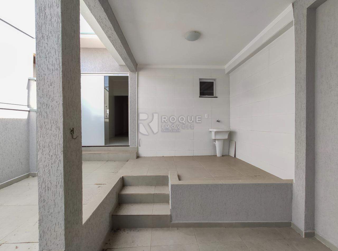 Casa Residencial para aluguel no bairro Vila São João: Área de serviço 