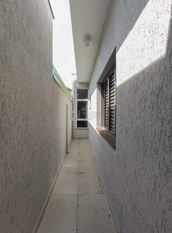 Casa Residencial para aluguel no bairro Vila São João: Jardim de inverno 