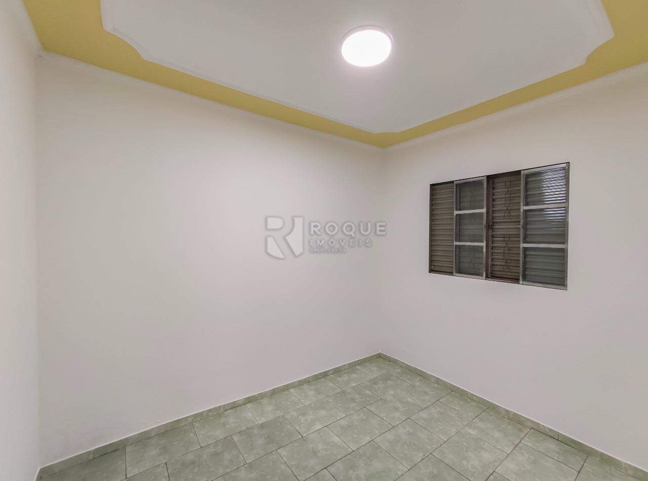 Casa Residencial para aluguel no bairro Jardim São Lourenço: Dormitório 1