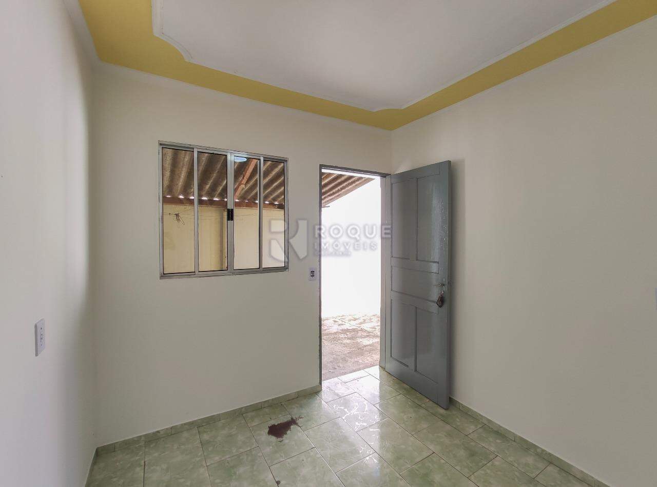 Casa Residencial para aluguel no bairro Jardim São Lourenço: Sala 