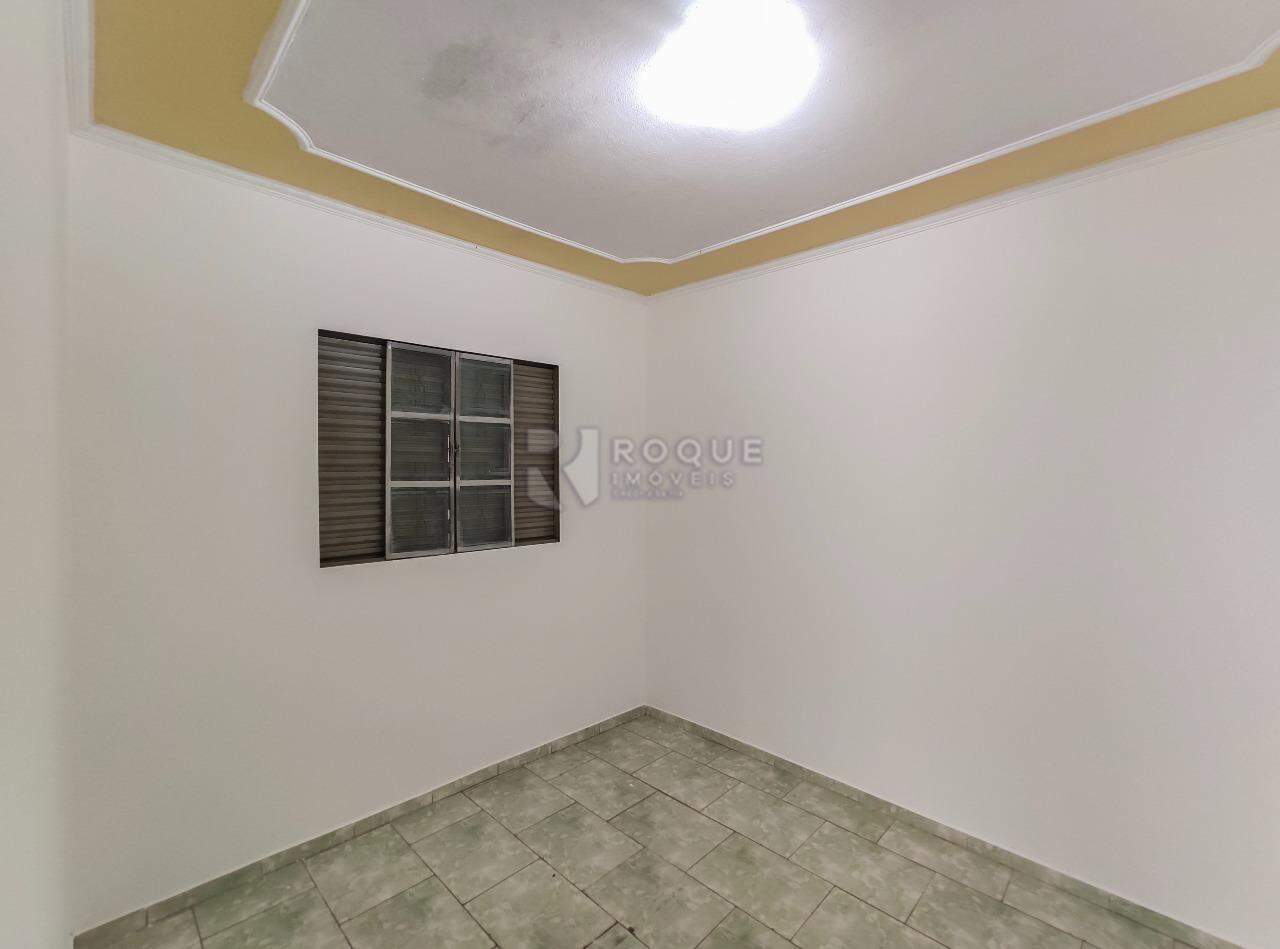 Casa Residencial para aluguel no bairro Jardim São Lourenço: Dormitório 2