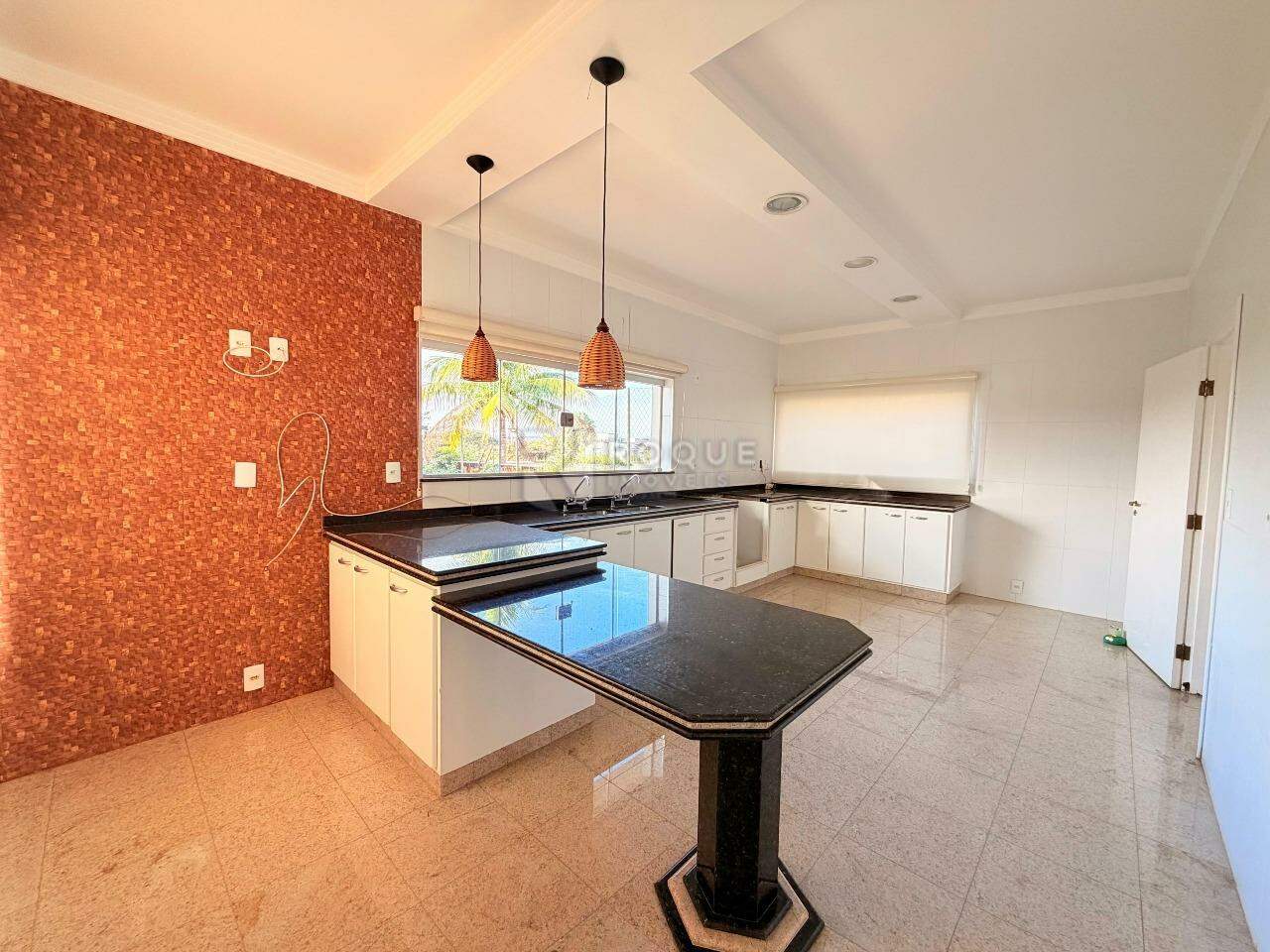 Casa em condomínio para aluguel no bairro Jardim Colinas de São João: Cozinha