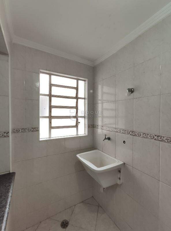 Apartamento para aluguel no bairro Itaipu: Área de serviço 