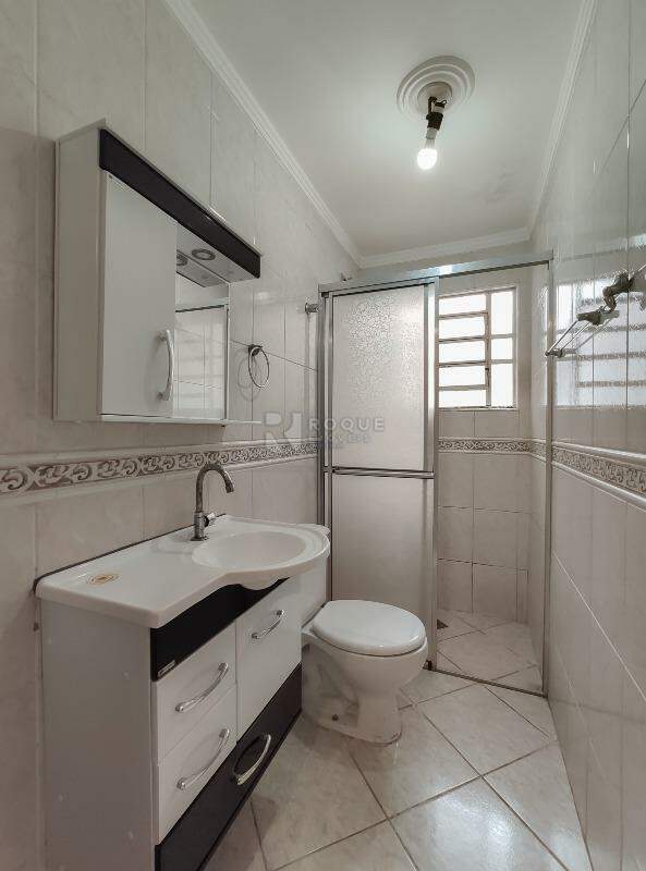 Apartamento para aluguel no bairro Itaipu: WC social 