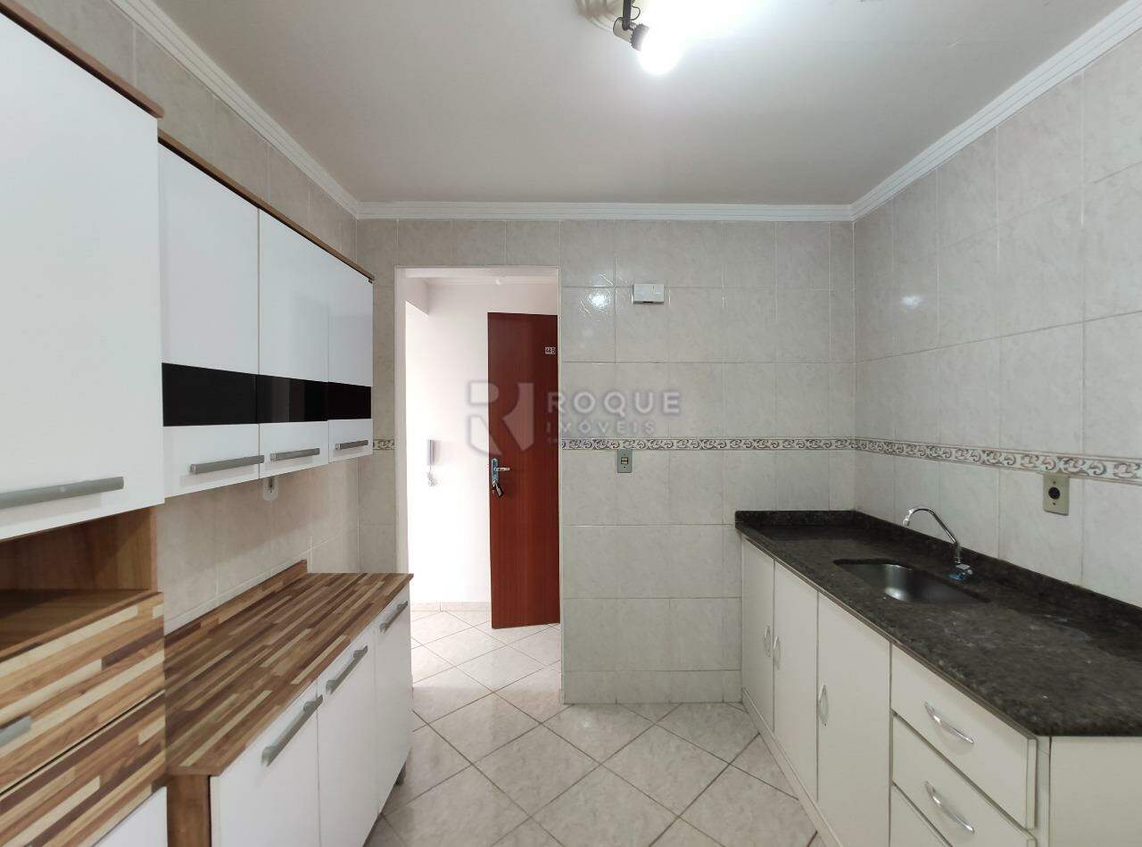 Apartamento para aluguel no bairro Itaipu: Cozinha 