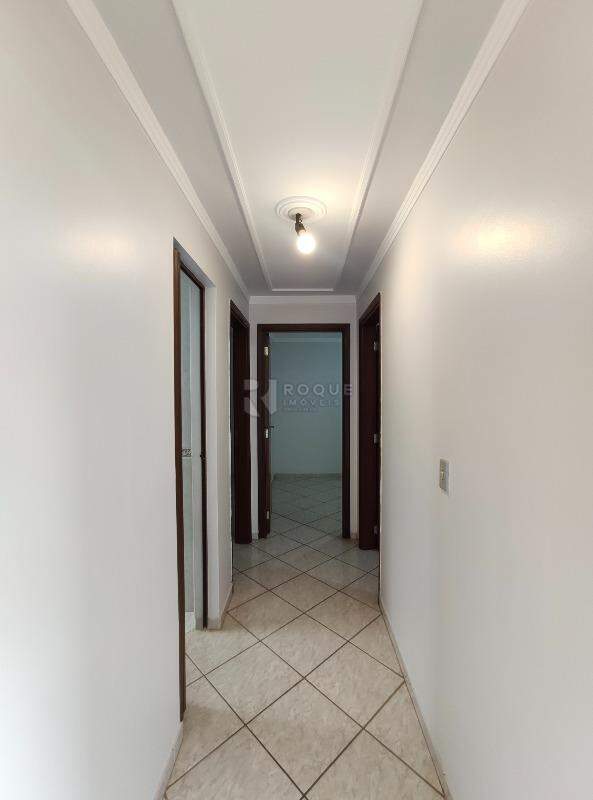 Apartamento para aluguel no bairro Itaipu: Hall 