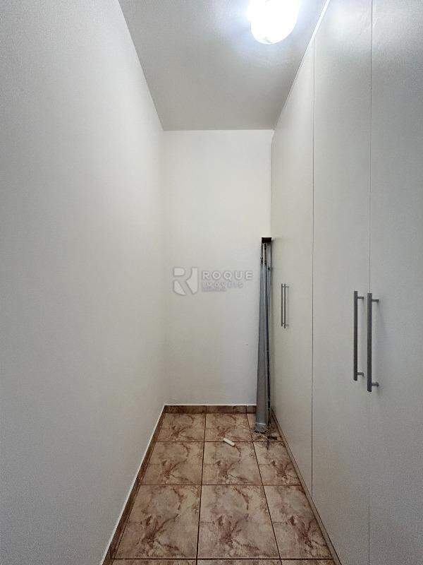 Casa Residencial para aluguel no bairro Jardim São Paulo: Closet dormitório 4