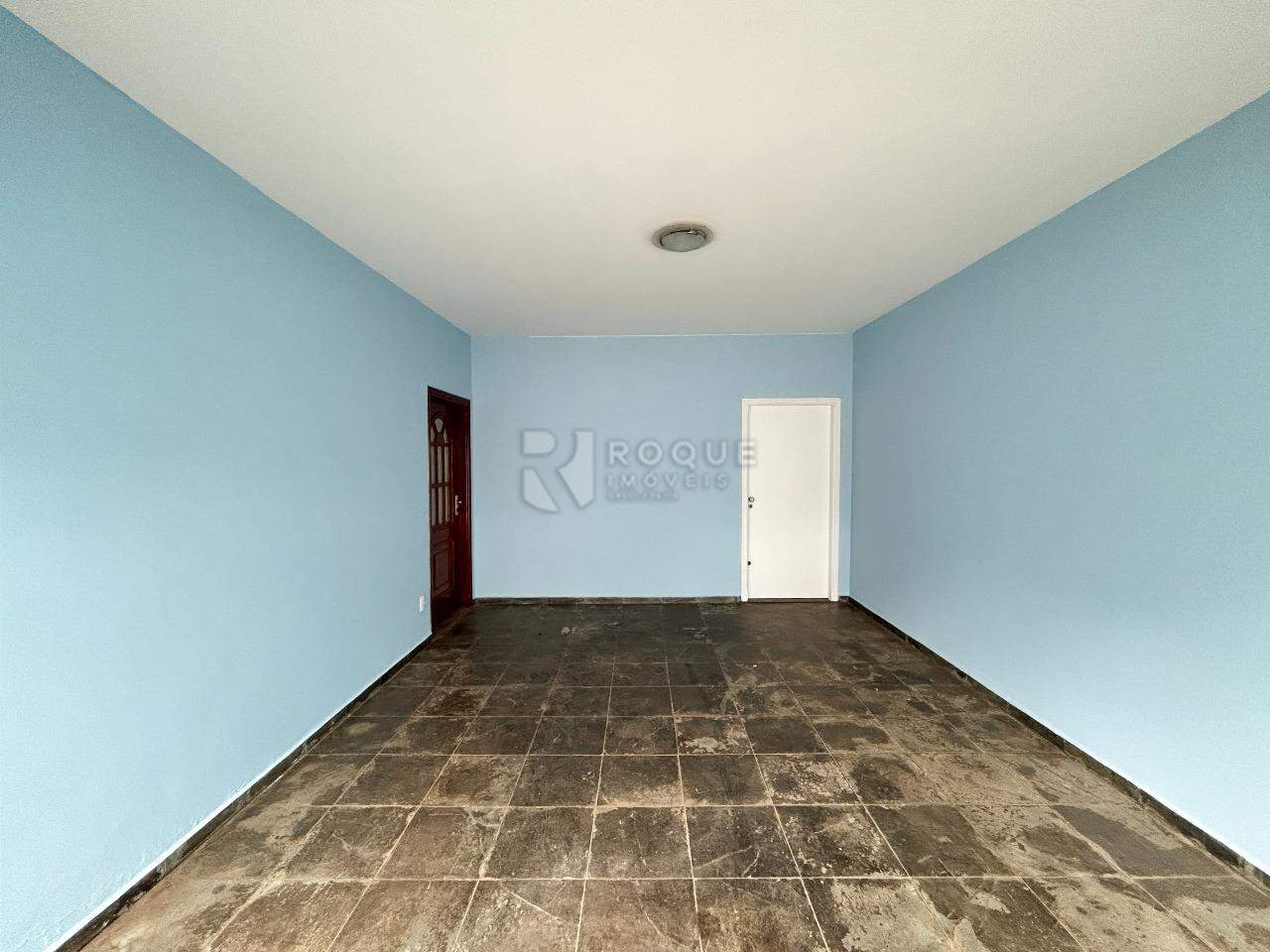 Casa Residencial para aluguel no bairro Jardim São Paulo: Garagem