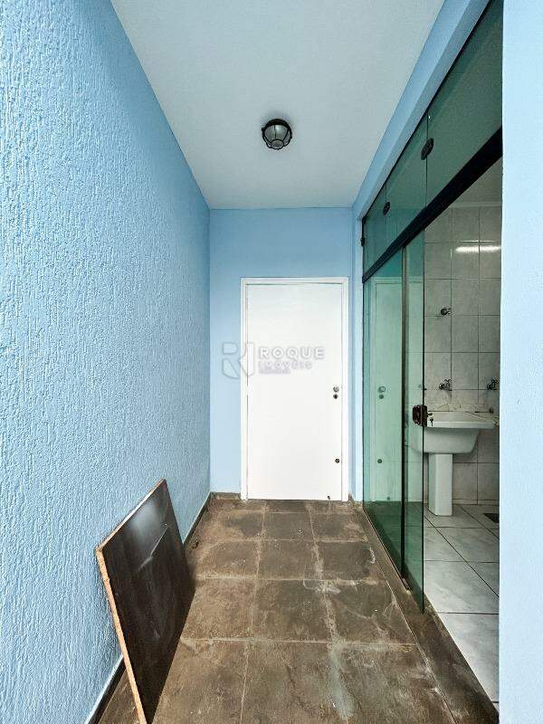 Casa Residencial para aluguel no bairro Jardim São Paulo: Corredor 
