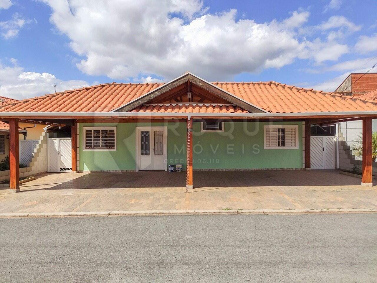 Casa em condomínio para aluguel no bairro Jardim Ouro Verde: Fachada 