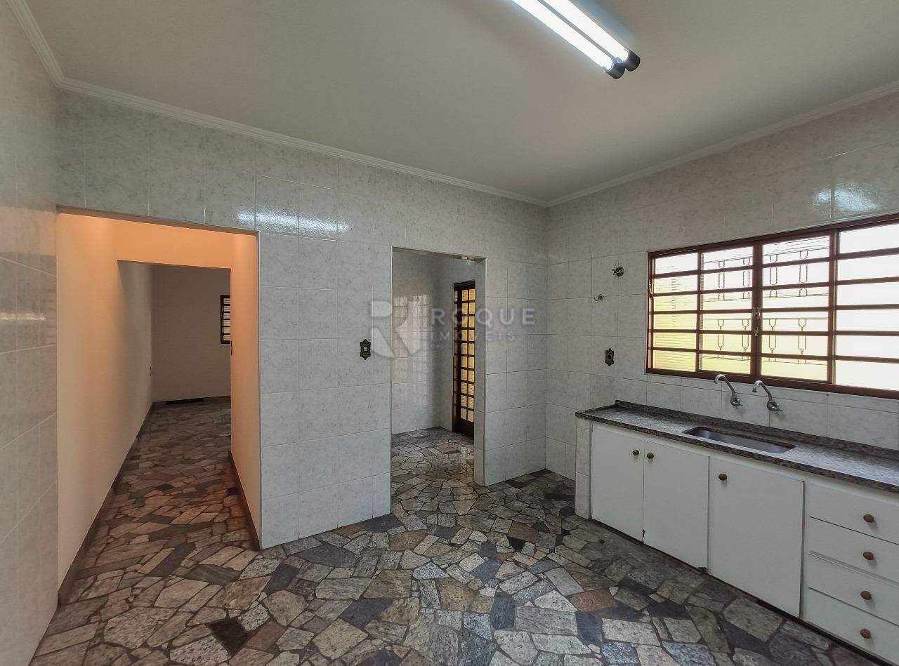 Casa Residencial para aluguel no bairro Parque Residencial Stahlberg: Cozinha 