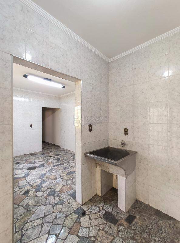 Casa Residencial para aluguel no bairro Parque Residencial Stahlberg: Área de serviço 