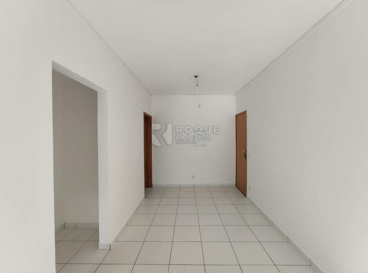 Apartamento para aluguel no bairro Parque Egisto Ragazzo: Sala