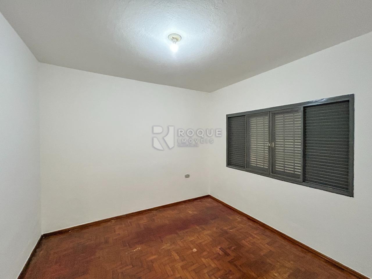 Casa Residencial para aluguel no bairro Jardim Nova Suiça: Dormitório 