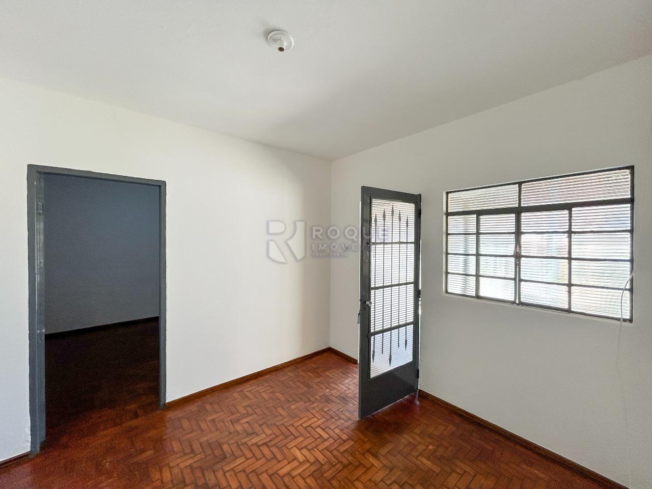 Casa Residencial para aluguel no bairro Jardim Nova Suiça: Sala 
