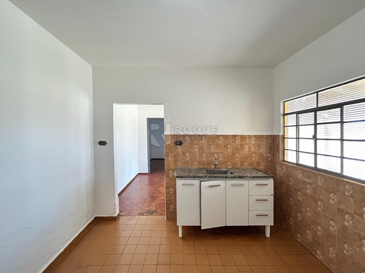 Casa Residencial para aluguel no bairro Jardim Nova Suiça: Cozinha 