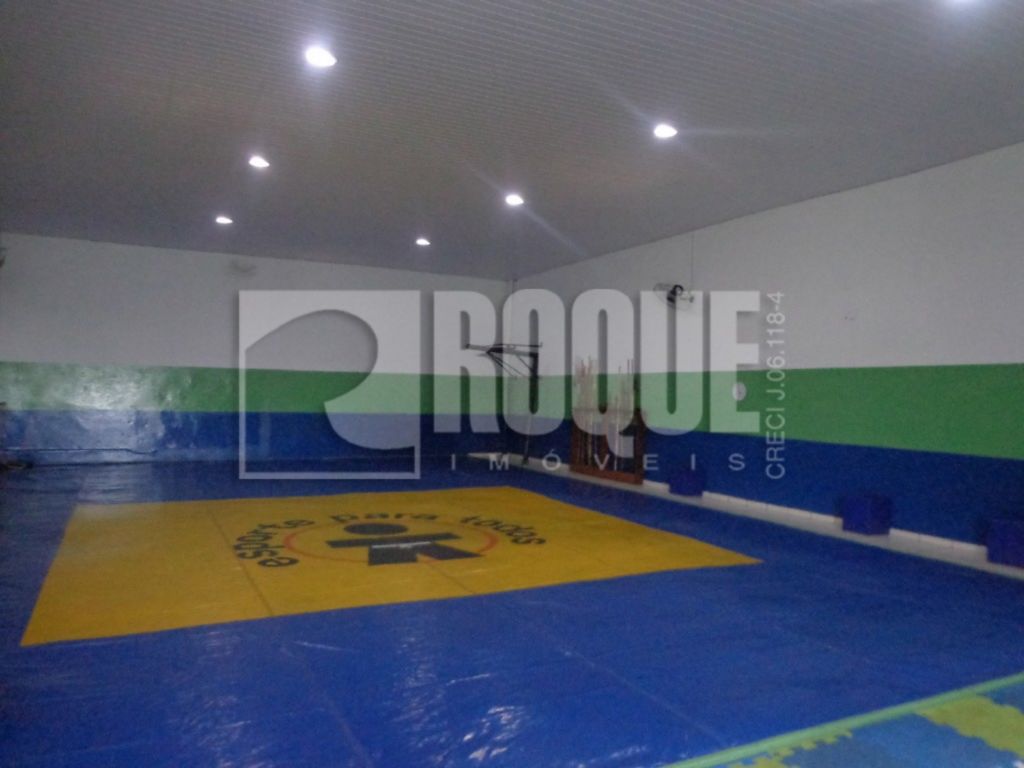 Barracão/Galpão à venda no bairro Centro: 