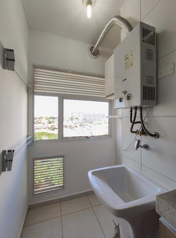 Apartamento para aluguel no bairro Jardim Esmeralda: Área de serviço