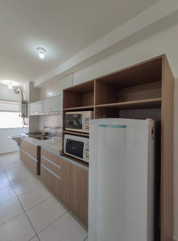 Apartamento para aluguel no bairro Jardim Esmeralda: Cozinha
