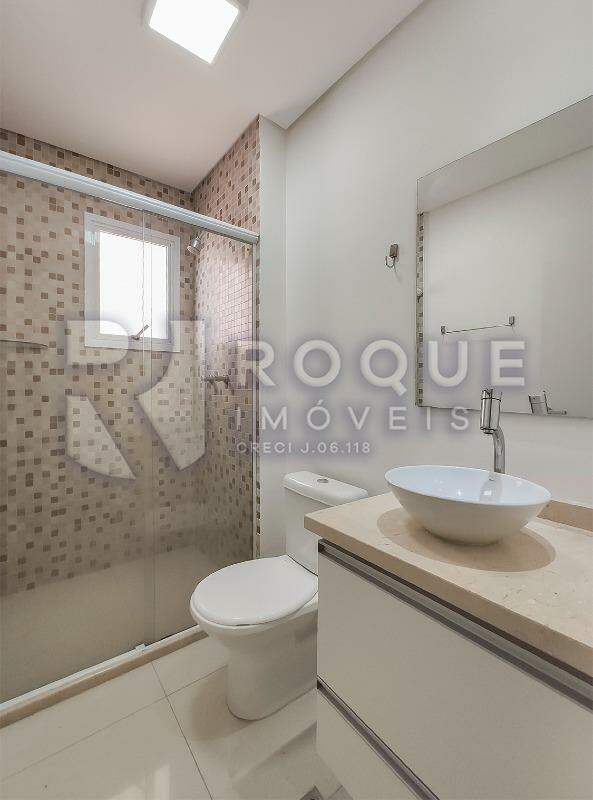 Apartamento para aluguel no bairro Desmembramento Oscar Antonio Breda: WC suíte