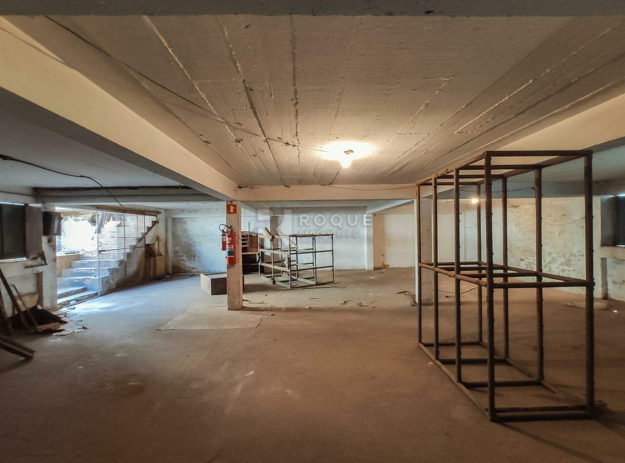 Barracão/Galpão para aluguel no bairro Vila Anita: Porão 