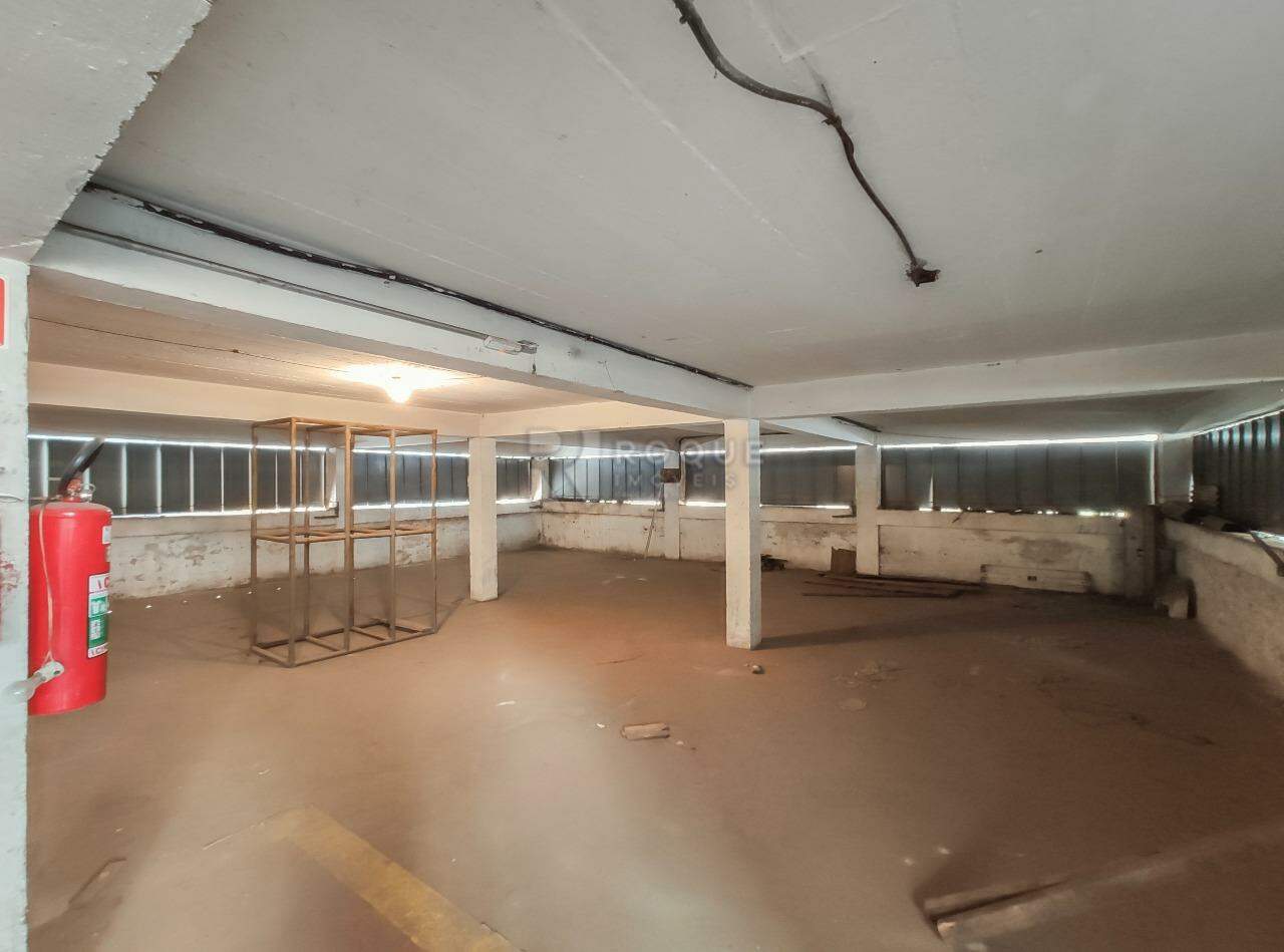 Barracão/Galpão para aluguel no bairro Vila Anita: Porão 