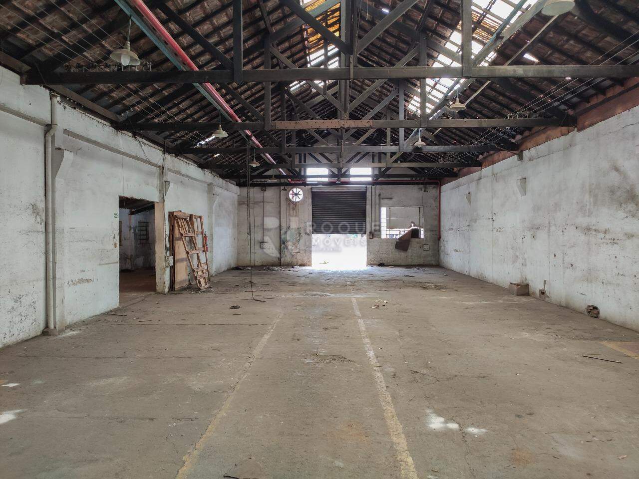 Barracão/Galpão para aluguel no bairro Vila Anita: Galpão 