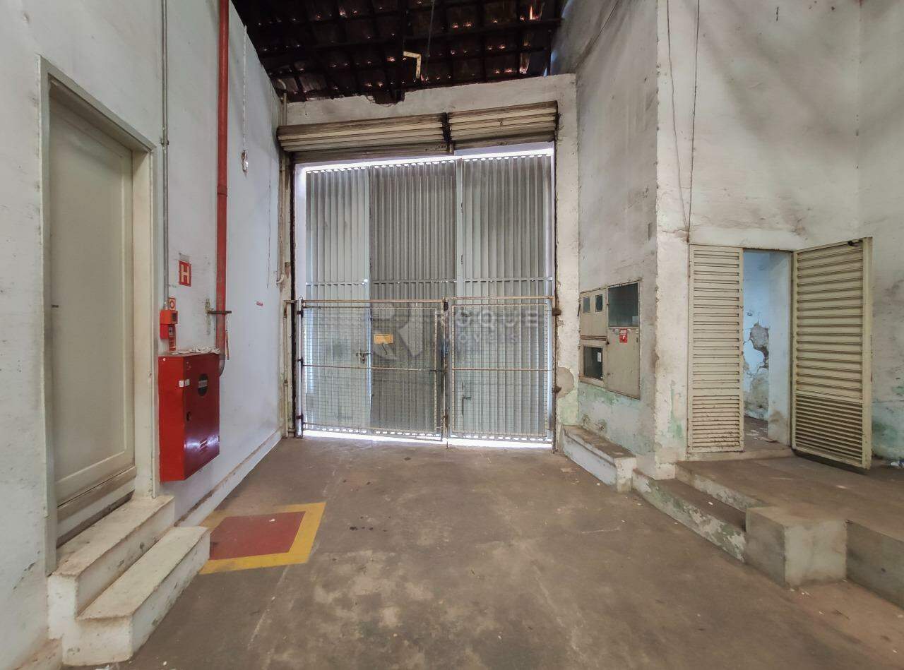 Barracão/Galpão para aluguel no bairro Vila Anita: Área da frente 