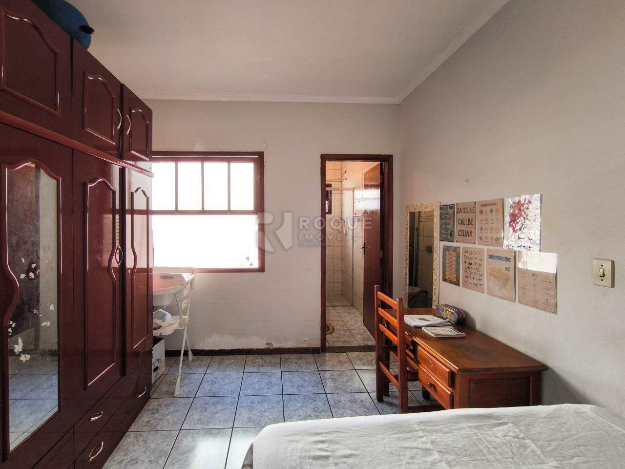 Casa Residencial à venda no bairro Jardim das Palmeiras: SUÍTE