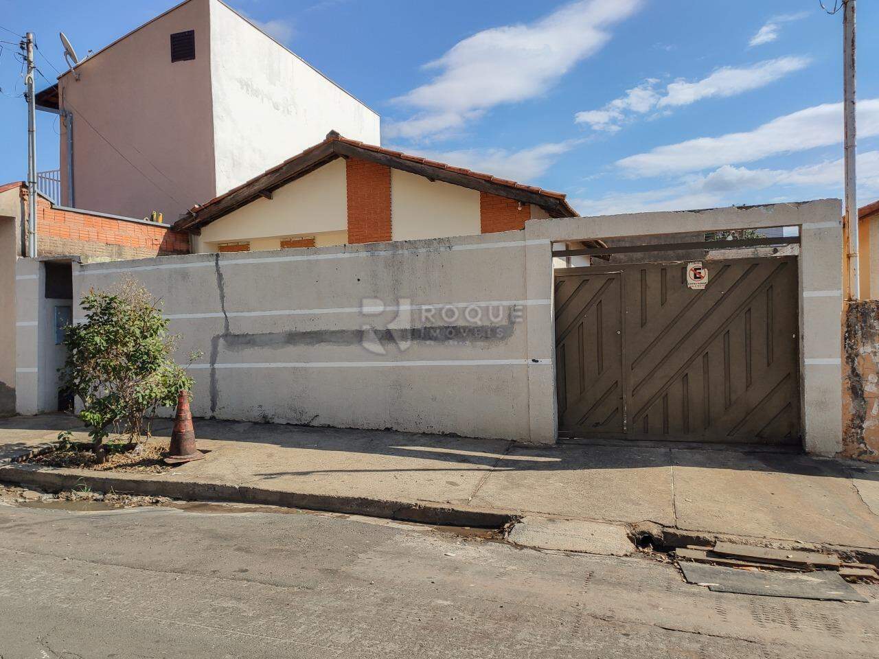 Casa Residencial para aluguel no bairro Jardim Parque Novo Mundo: Fachada 