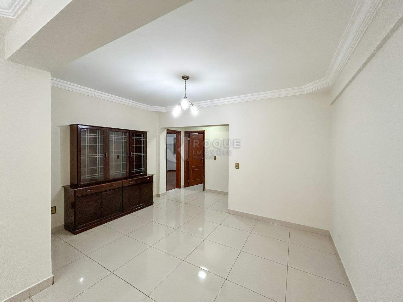 Apartamento para aluguel no bairro Centro: Sala 