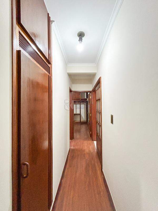 Apartamento para aluguel no bairro Centro: Hall