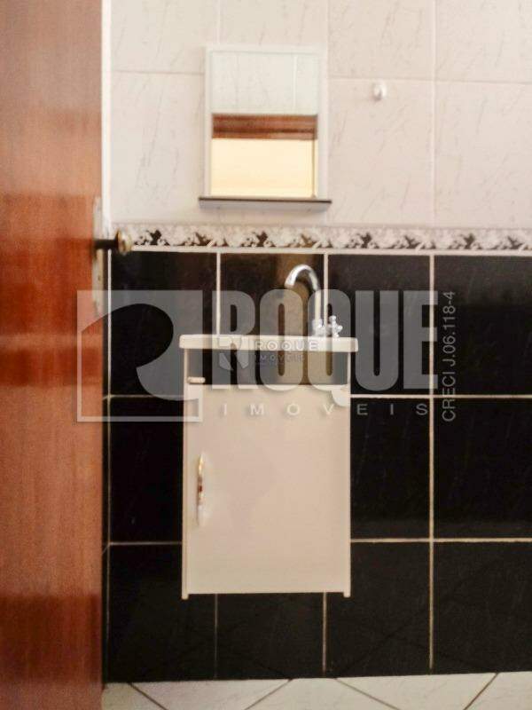 Casa Residencial para aluguel no bairro Jardim Ouro Verde: WC Suite