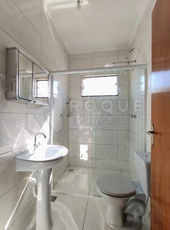 Casa Residencial para aluguel no bairro Parque Egisto Ragazzo: WC Social