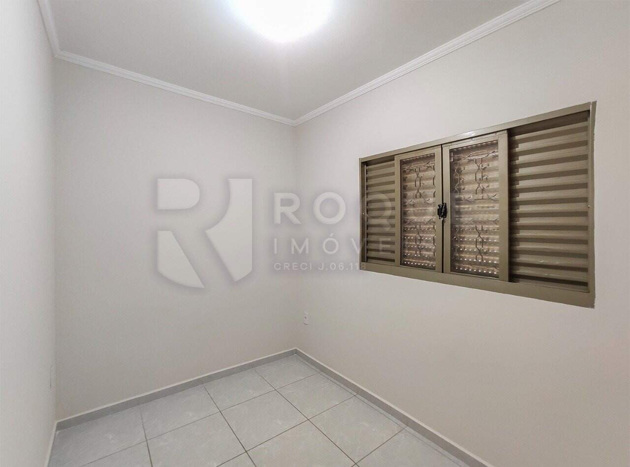 Casa Residencial para aluguel no bairro Parque Egisto Ragazzo: Dormitório 01