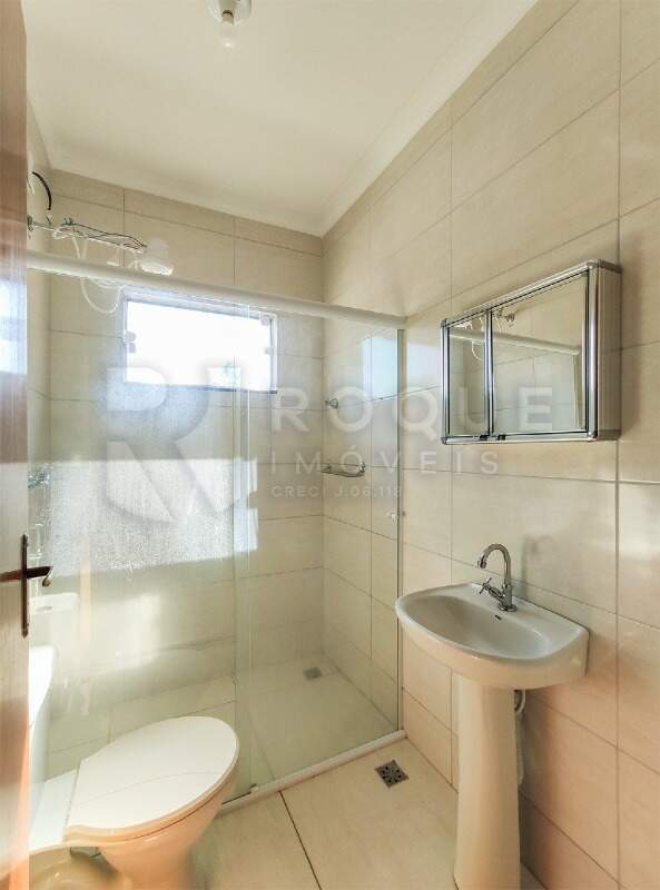 Casa Residencial para aluguel no bairro Parque Egisto Ragazzo: WC Suíte